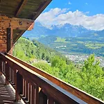Pfleger Ranch Am Schoenegg Gut *